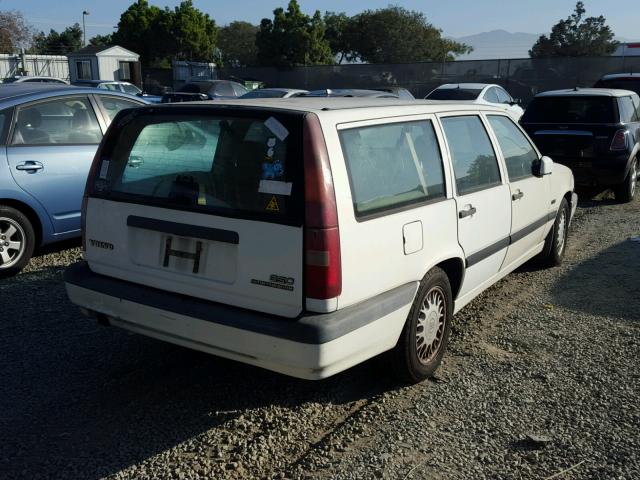 YV1LW552XR2055201 - 1994 VOLVO 850 WHITE photo 4