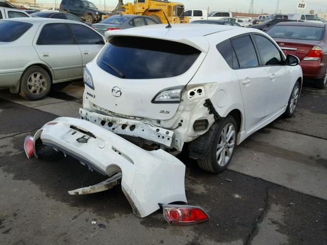 JM1BL1H53A1318339 - 2010 MAZDA 3 S WHITE photo 4