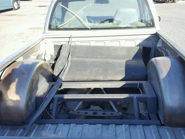 1GCCS1448XK204702 - 1999 CHEVROLET S TRUCK S1 SILVER photo 6