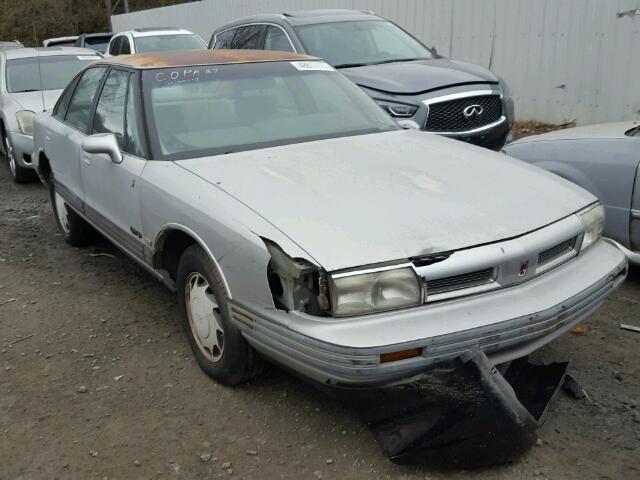 1G3HN53L2NH363108 - 1992 OLDSMOBILE 88 ROYALE SILVER photo 1