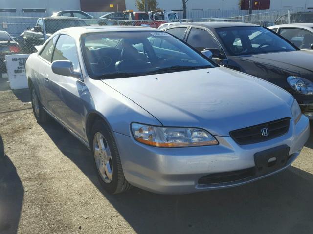 1HGCG2257YA036613 - 2000 HONDA ACCORD EX SILVER photo 1