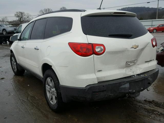 1GNLVGED2AJ214557 - 2010 CHEVROLET TRAVERSE L WHITE photo 3