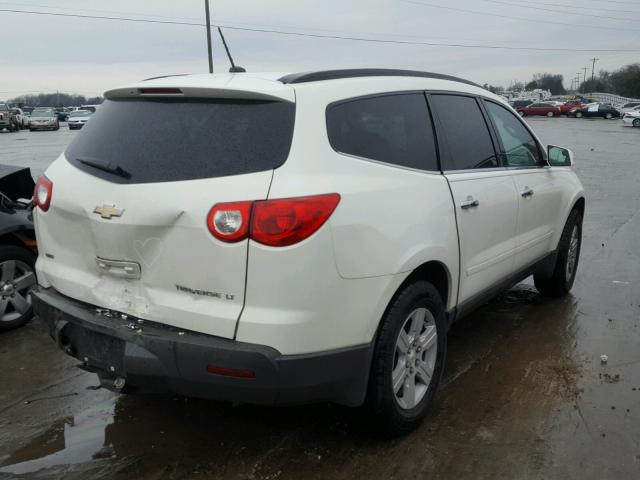 1GNLVGED2AJ214557 - 2010 CHEVROLET TRAVERSE L WHITE photo 4