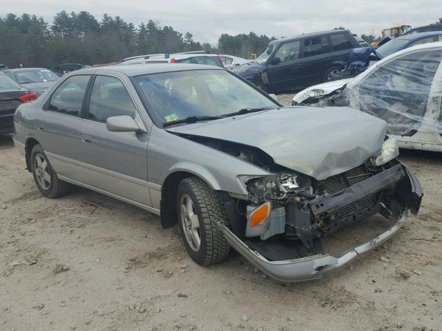 JT2BG28K110578544 - 2001 TOYOTA CAMRY LE 灰色 照片 1