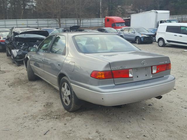 JT2BG28K110578544 - 2001 TOYOTA CAMRY LE 灰色 照片 3