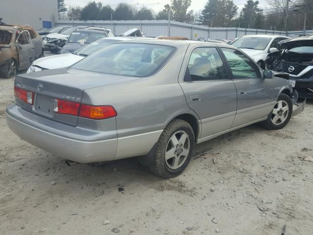 JT2BG28K110578544 - 2001 TOYOTA CAMRY LE GRAY photo 4