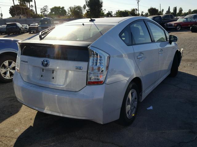 JTDKN3DU4B5337589 - 2011 TOYOTA PRIUS WHITE photo 4