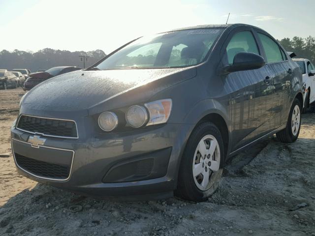 1G1JA5SH0D4179813 - 2013 CHEVROLET SONIC LS CHARCOAL photo 2