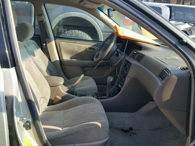 JT2BG28K9X0341244 - 1999 TOYOTA CAMRY LE თაფლისფერი ფოტო 5