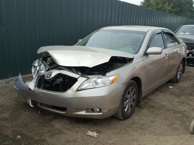 JTNBE46K073007979 - 2007 TOYOTA CAMRY NEW GOLD photo 2