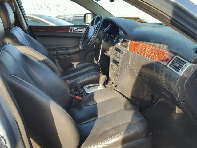 2C8GM68414R553716 - 2004 CHRYSLER PACIFICA GRAY photo 5