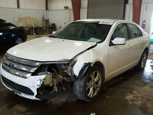 3FAHP0HA9CR207475 - 2012 FORD FUSION SE WHITE photo 2