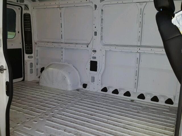 3C6TRVAG7HE552679 - 2017 RAM PROMASTER WHITE photo 6