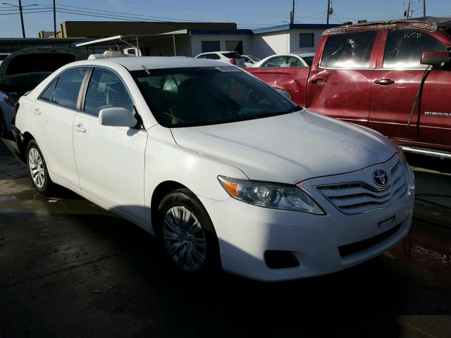 4T1BF3EK0BU741081 - 2011 TOYOTA CAMRY BASE WHITE photo 1