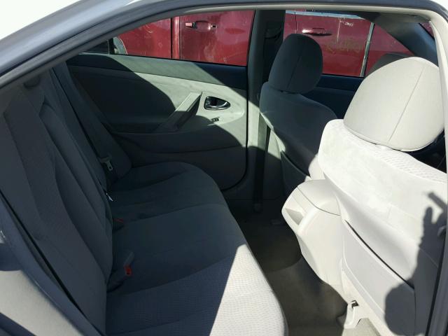 4T1BF3EK0BU741081 - 2011 TOYOTA CAMRY BASE WHITE photo 6