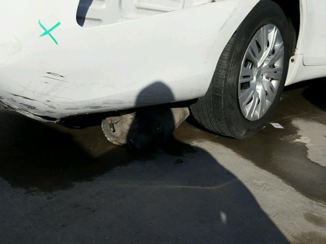 4T1BF3EK0BU741081 - 2011 TOYOTA CAMRY BASE WHITE photo 9