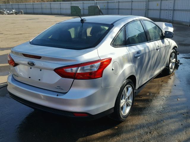 1FADP3F20EL216014 - 2014 FORD FOCUS SE SILVER photo 4