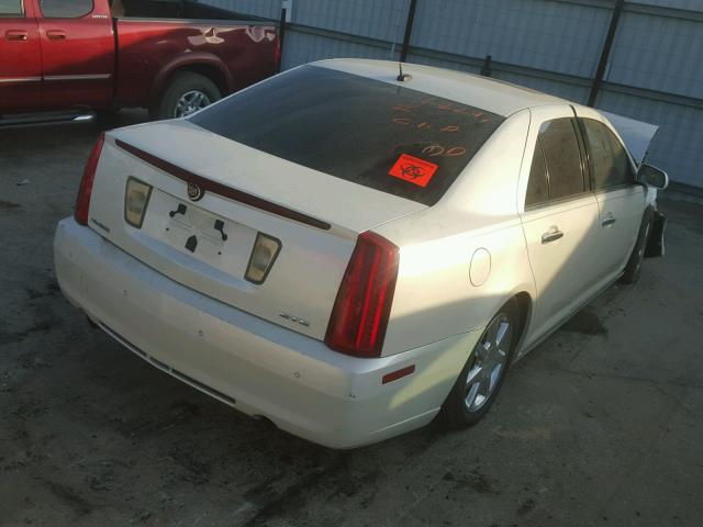 1G6DK67V880141574 - 2008 CADILLAC STS WHITE photo 4