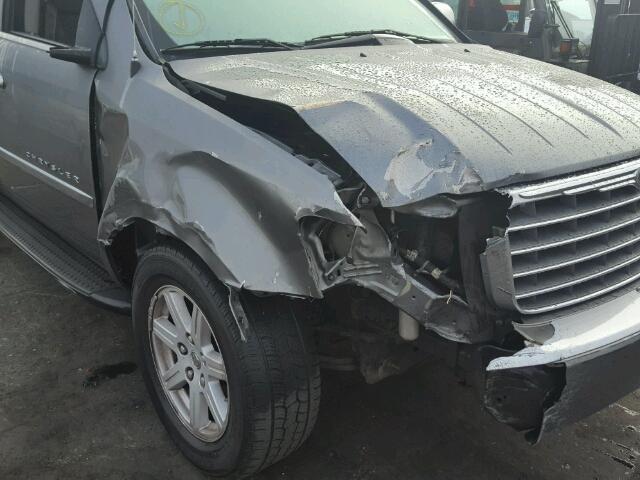 1A8HX58N87F513136 - 2007 CHRYSLER ASPEN LIMI GRAY photo 9