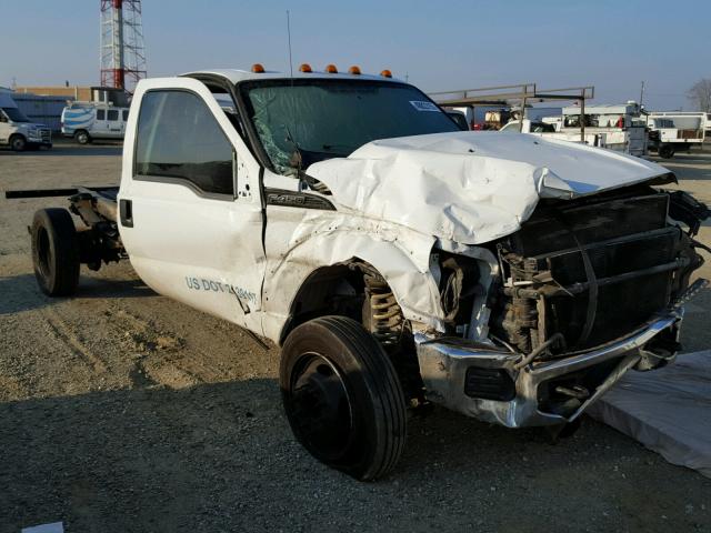 1FDUF4GT0CEB44898 - 2012 FORD F450 SUPER WHITE photo 1