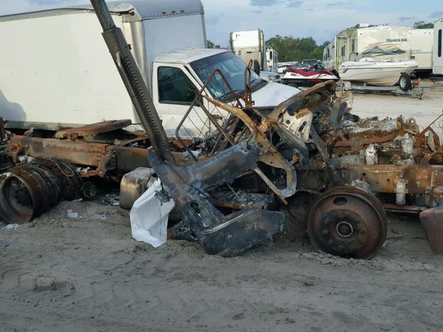 1FUBCXCS73HK91570 - 2003 FREIGHTLINER M2 106 MED BURN photo 9