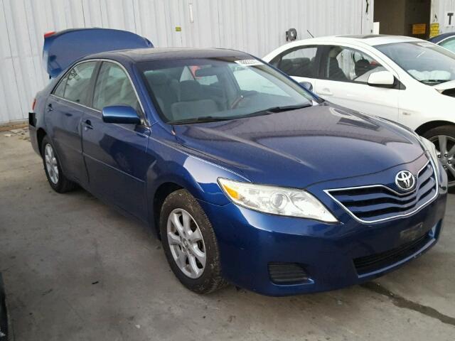 4T1BF3EK6BU583314 - 2011 TOYOTA CAMRY BASE BLUE photo 1