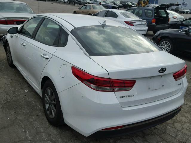 5XXGT4L18GG013718 - 2016 KIA OPTIMA LX WHITE photo 3