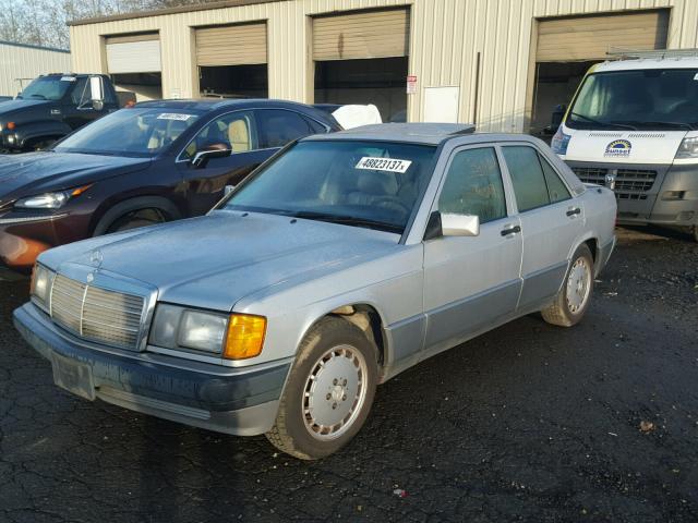 WDBDA29DXPG022619 - 1993 MERCEDES-BENZ 190 E 2.6 SILVER photo 2