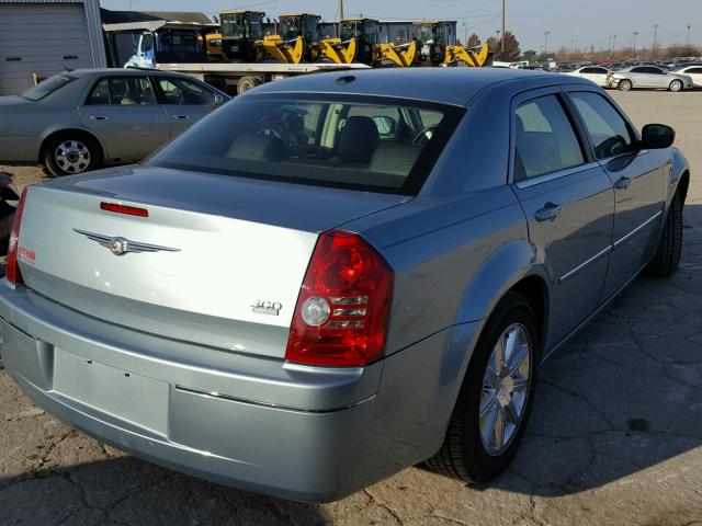 2C3LA53V89H504744 - 2009 CHRYSLER 300 TOURIN BLUE photo 4