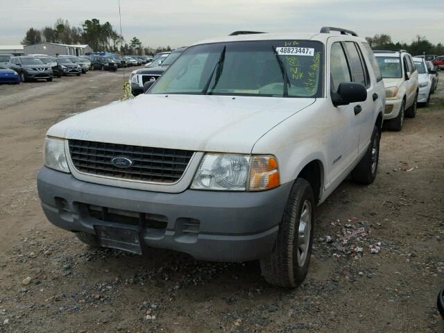 1FMZU62E72UC41584 - 2002 FORD EXPLORER X WHITE photo 2