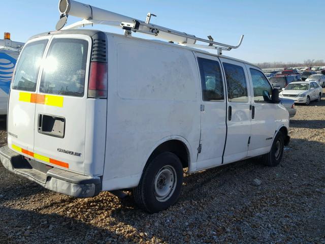 1GCFG25W9X1095662 - 1999 CHEVROLET EXPRESS G2 WHITE photo 4