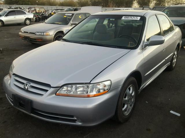 JHMCG56602C017396 - 2002 HONDA ACCORD EX SILVER photo 2