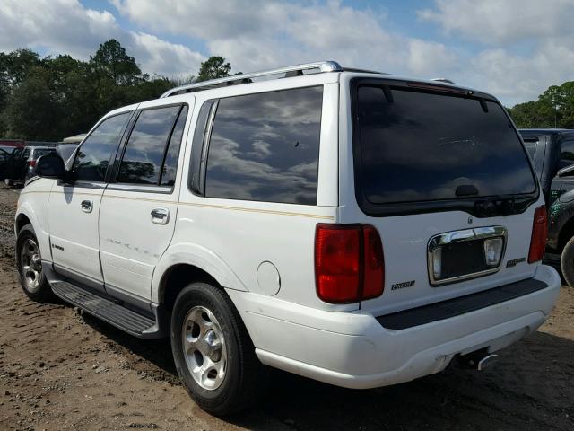 5LMEU27R11LJ25608 - 2001 LINCOLN NAVIGATOR Biały zdjęcie 3