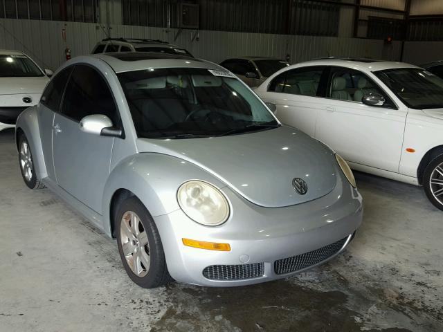 3VWRW31CX7M502941 - 2007 VOLKSWAGEN NEW BEETLE Gümüş foto 1