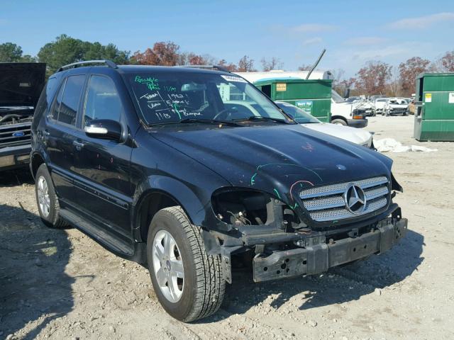 4JGAB57E65A543878 - 2005 MERCEDES-BENZ ML 350 BLACK photo 1