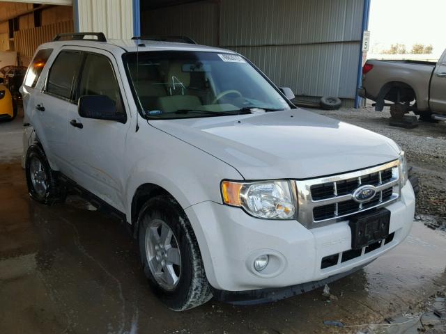 1FMCU03G09KA36407 - 2009 FORD ESCAPE XLT WHITE photo 1