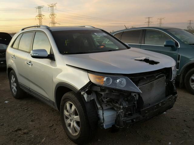 5XYKT4A24DG322826 - 2013 KIA SORENTO LX GRAY photo 1