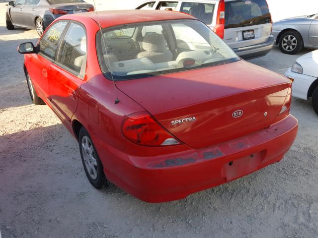 KNAFB121735229828 - 2003 KIA SPECTRA BA RED photo 3