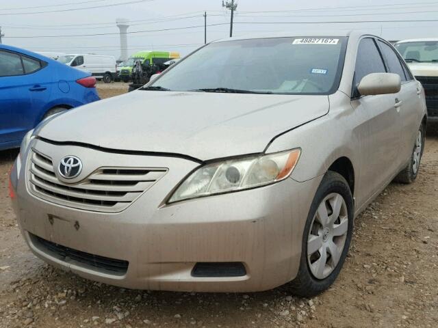 JTNBE46K173073439 - 2007 TOYOTA CAMRY NEW GOLD photo 2