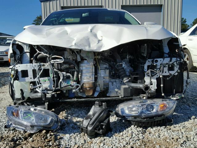 19XFC1F77HE022737 - 2017 HONDA CIVIC EXL WHITE photo 9