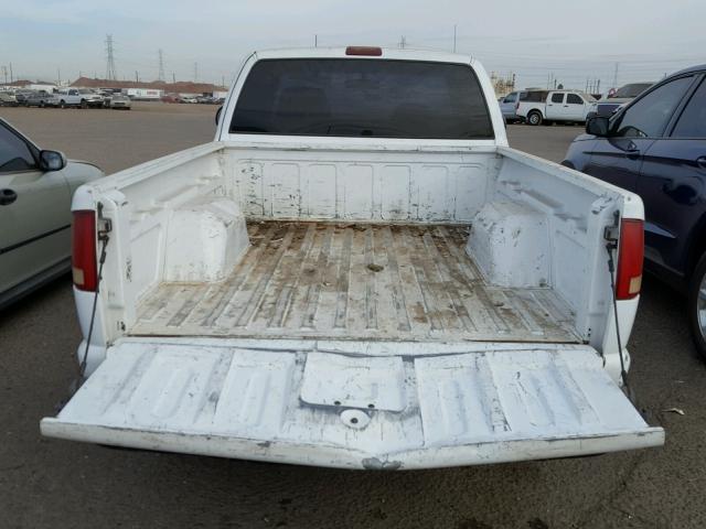 1GCDT19W328213048 - 2002 CHEVROLET S TRUCK S1 WHITE photo 6