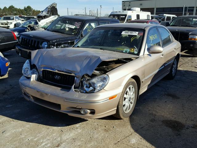 KMHWF35H45A139988 - 2005 HYUNDAI SONATA GLS GOLD photo 2