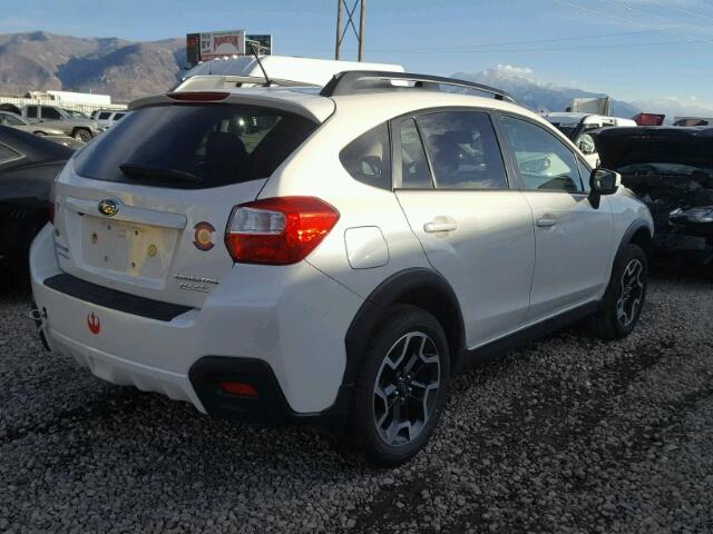 JF2GPABC9G8212707 - 2016 SUBARU CROSSTREK WHITE photo 4