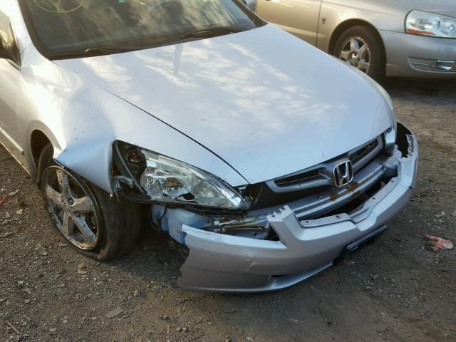 1HGCM56725A126379 - 2005 HONDA ACCORD EX SILVER photo 9