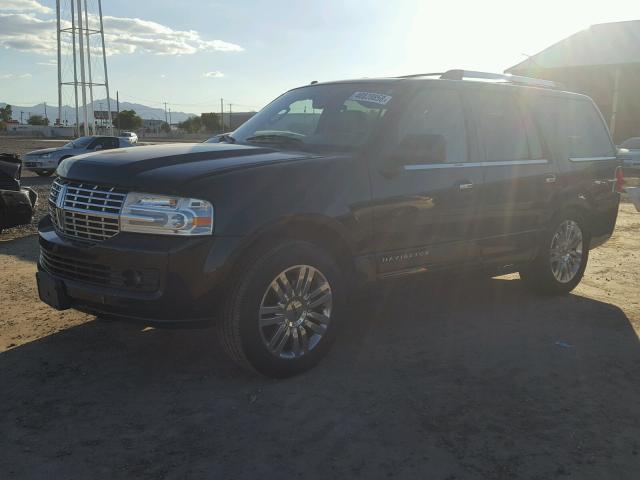 5LMFU27568LJ18116 - 2008 LINCOLN NAVIGATOR Czarny zdjęcie 2