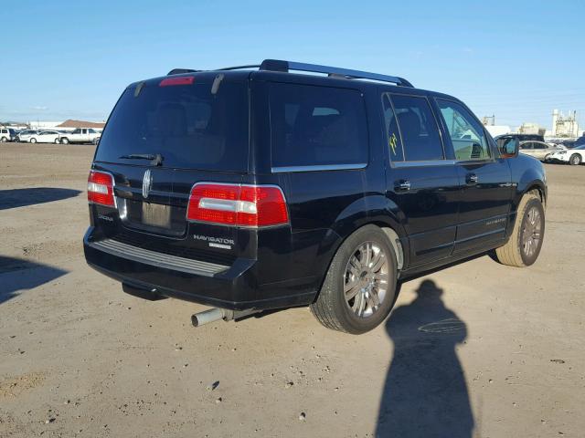 5LMFU27568LJ18116 - 2008 LINCOLN NAVIGATOR Czarny zdjęcie 4