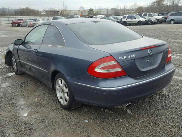 WDBTJ65J34F082449 - 2004 MERCEDES-BENZ CLK 320C BLUE photo 3