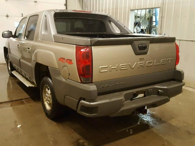 3GNEK13T02G160039 - 2002 CHEVROLET AVALANCHE TAN photo 3