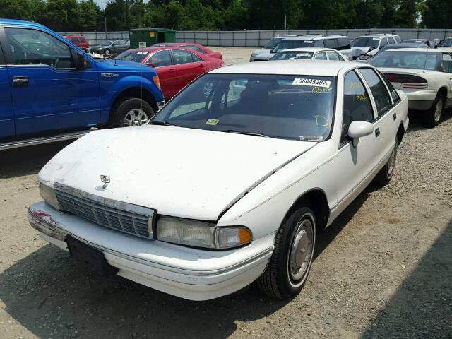 1G1BL53E3PW153251 - 1993 CHEVROLET CAPRICE CL WHITE photo 2