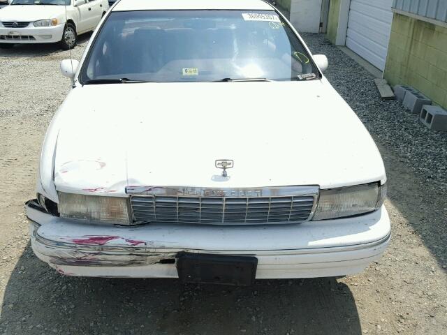1G1BL53E3PW153251 - 1993 CHEVROLET CAPRICE CL 白色 照片 7